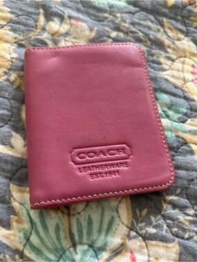 Coach Pink Leather wallet